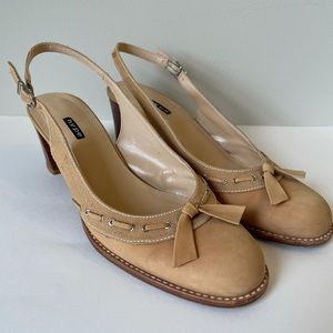Hype Sling-backs, Size 9M